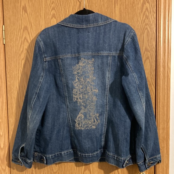 Westport Women’s Denim Jacket - Picture 2 of 4